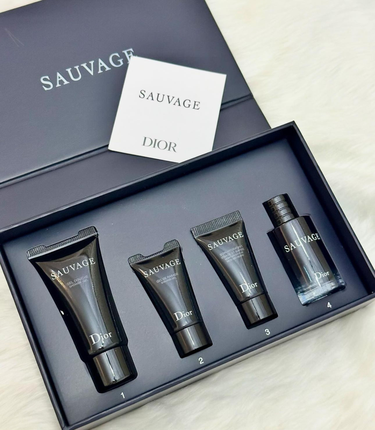 DIOR SAUVAGE TRAVEL SET