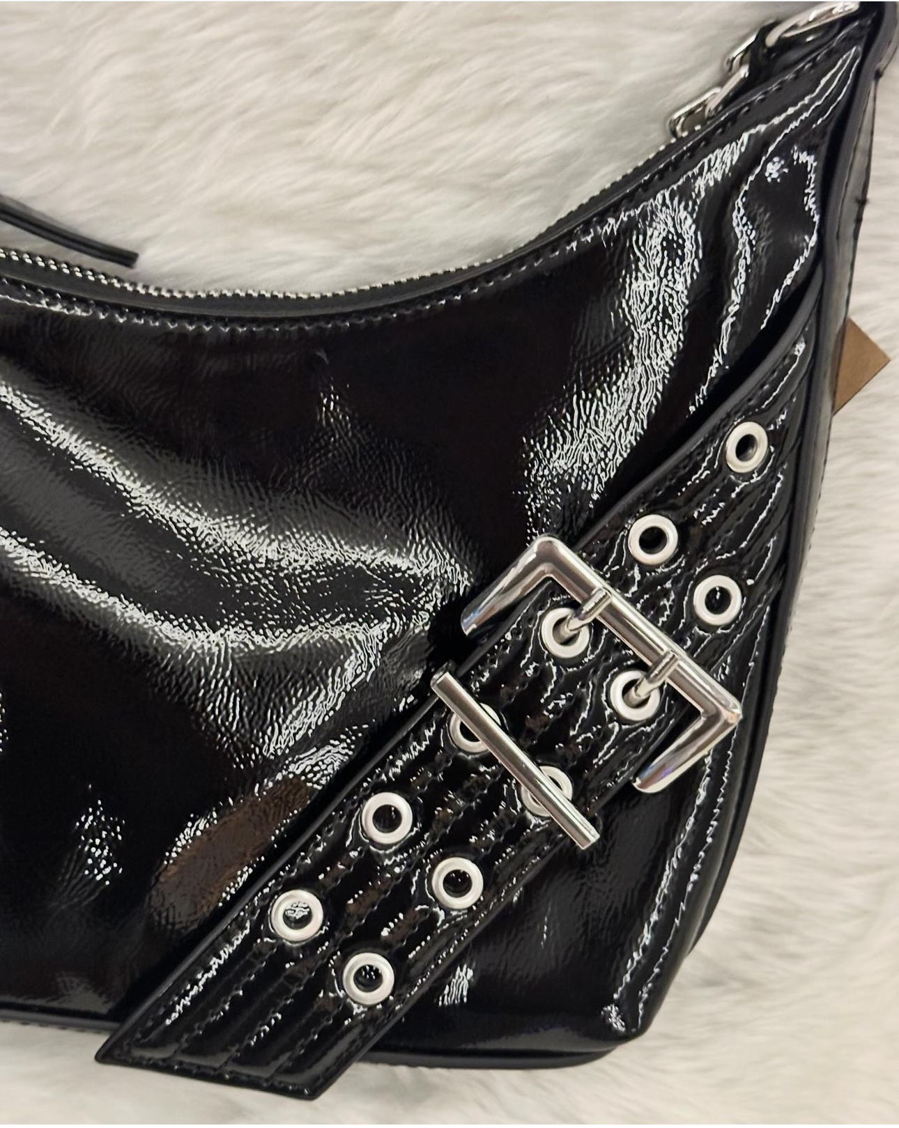 STEVE MADDEN BLACK SHOULDER BAG